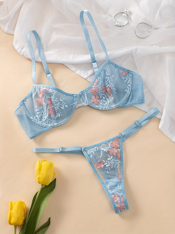 Elegant Women's Floral Embroidered Lingerie Set '/MH