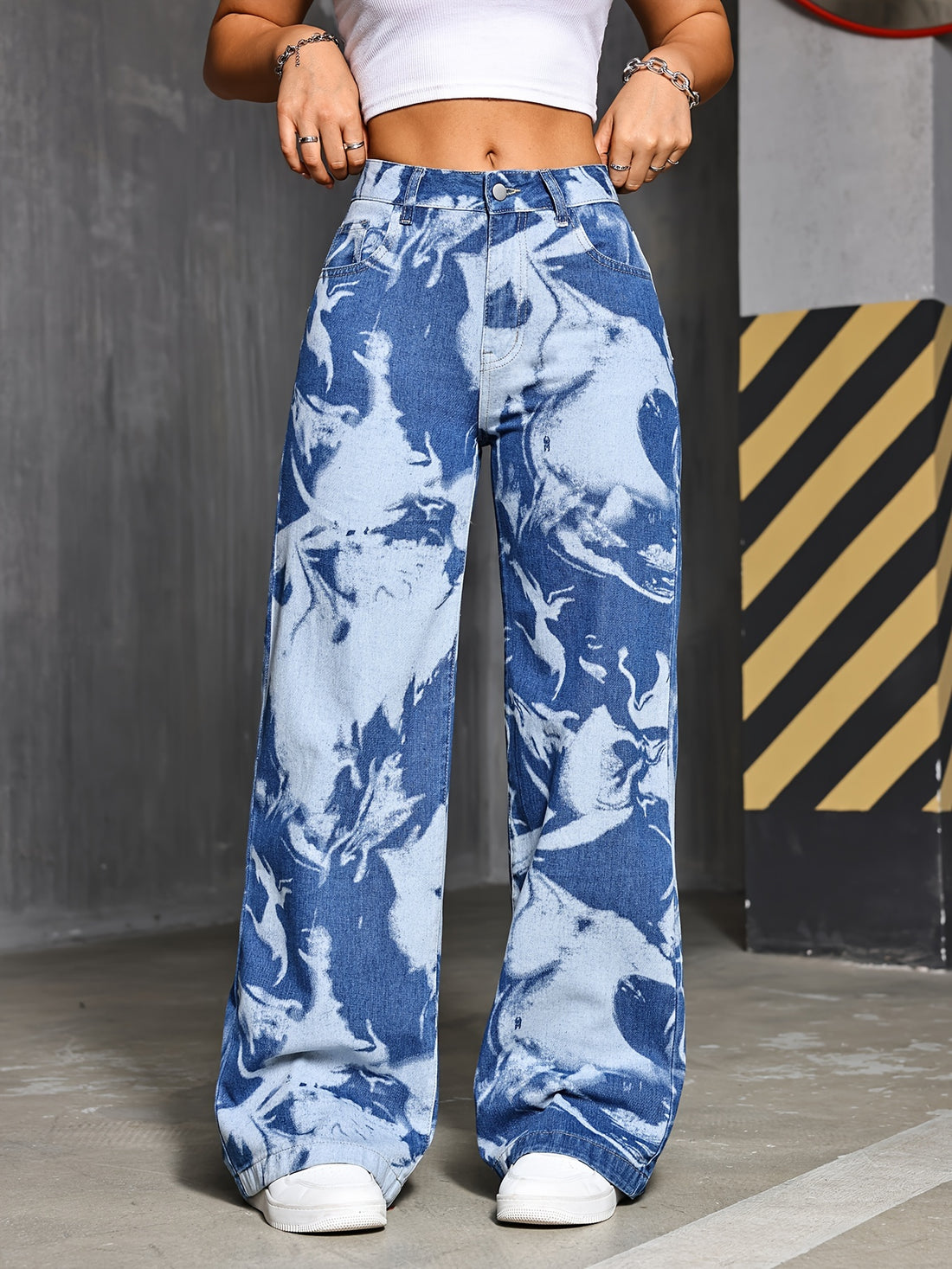 [Everyday Comfort] Women's Casual High-Waist Denim Jeans - Loose Fit, Random Print, Straight Leg, Mid-Rise, Button Closure, Comfortable Blend, Perfect for Casual Attire, Everyday Comfort Jeans|Midrise Jeans|Glossy Finish Pant