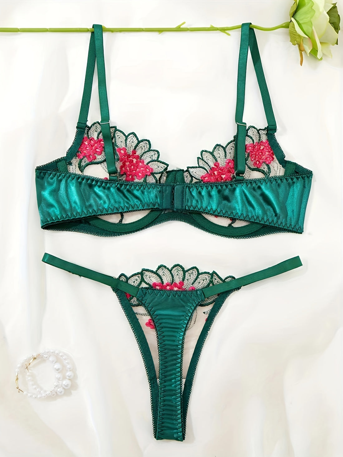 Flower Pattern Spaghetti Straps Lingerie Set For Women, Bra And Thong,/MH