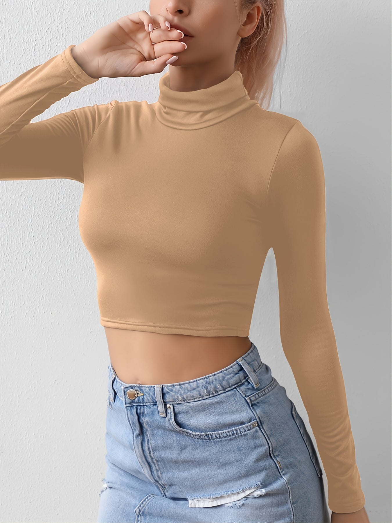 European and American Fashion Sexy Short Women's Top .