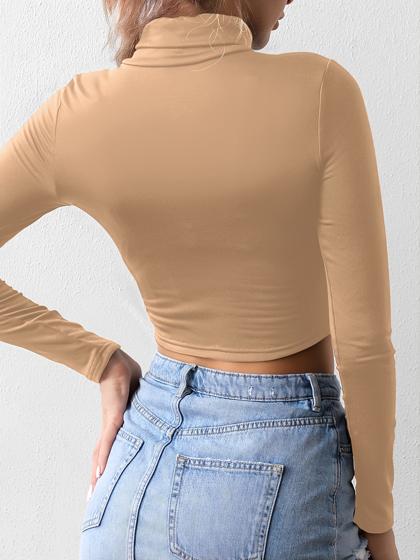 European and American Fashion Sexy Short Women's Top .