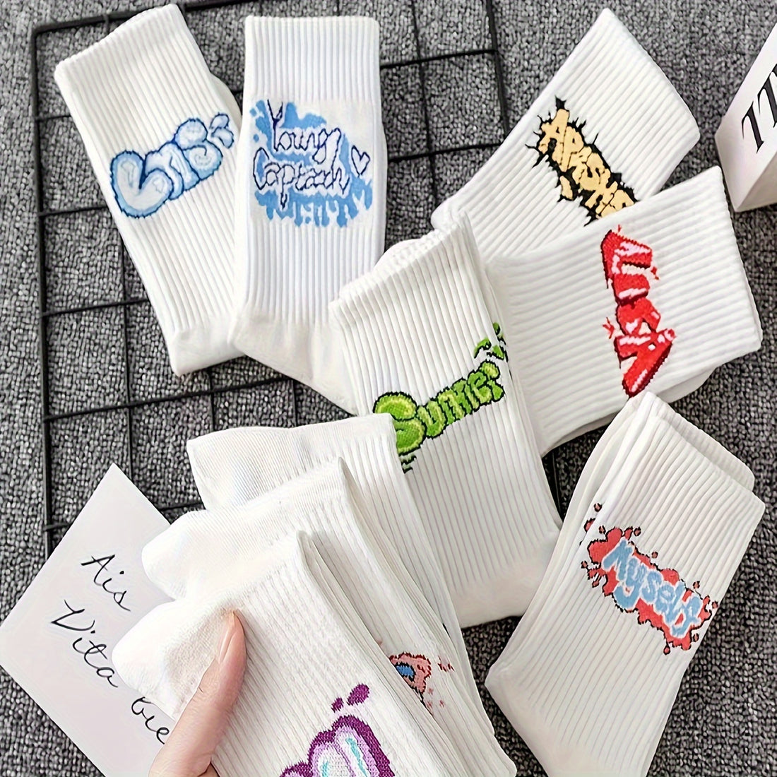 9 Pairs Of Men's Trendy Graffiti Pattern Crew Socks, Anti Odor & Sweat Absorption Breathable Cotton Socks, For All Seasons Wearing