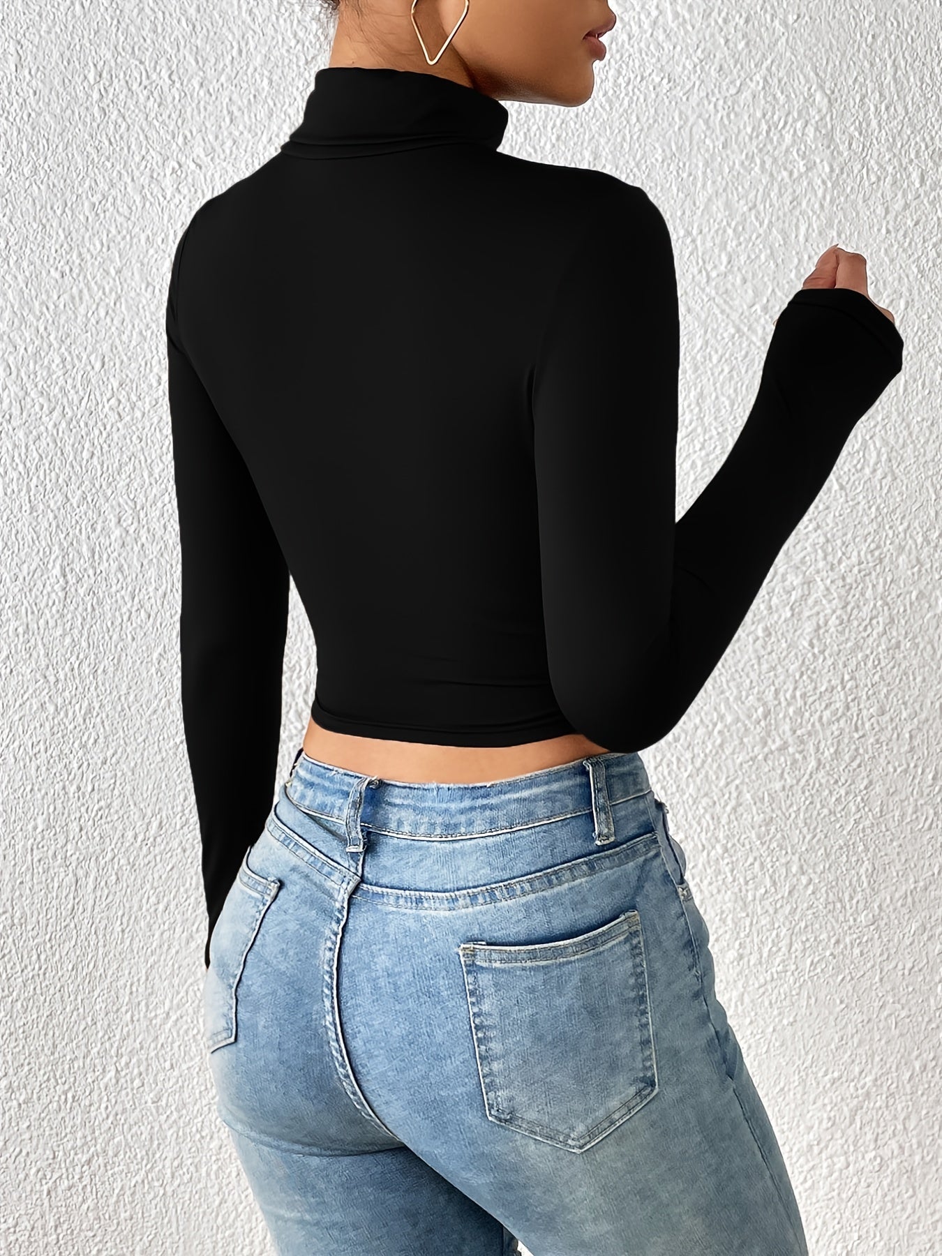 European and American Fashion Sexy Short Women's Top .