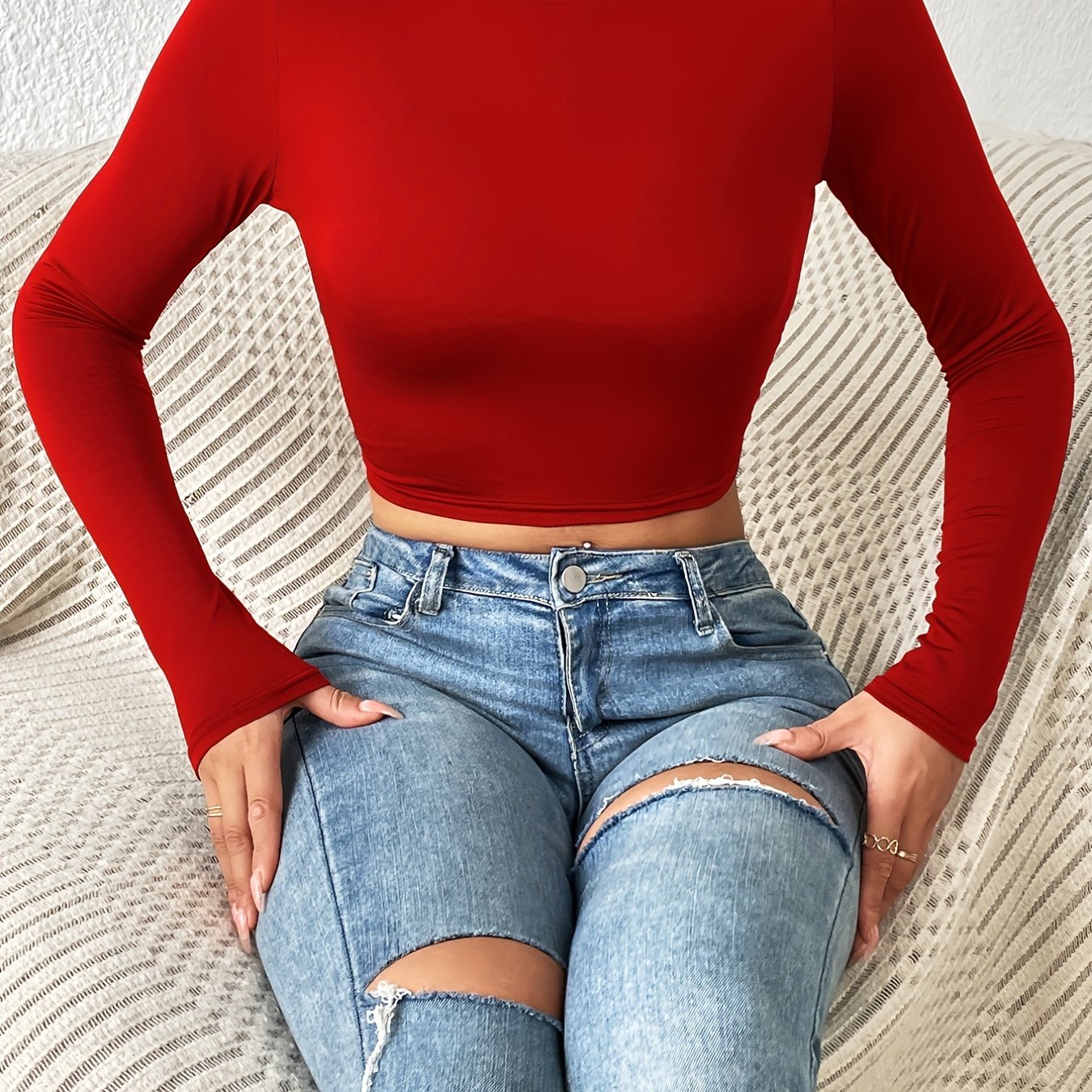 European and American Fashion Sexy Short Women's Top .