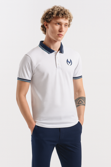 "Classic White Polo Shirt with Contrast Collar & Logo"/MH