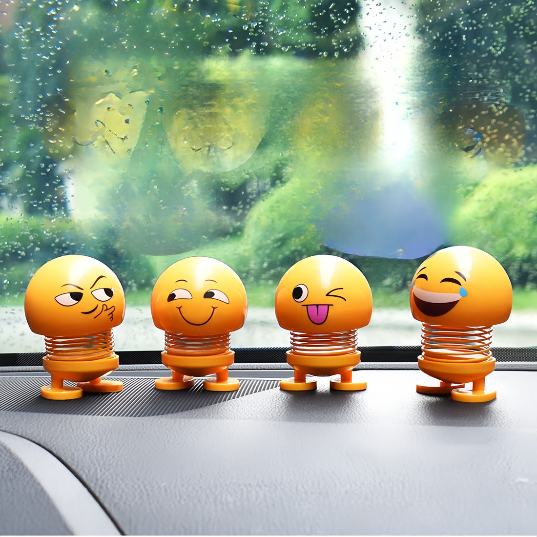 Cute Smiling Face Car Dashboard Bobbleheads - Spring-Loaded Vehicle Decor