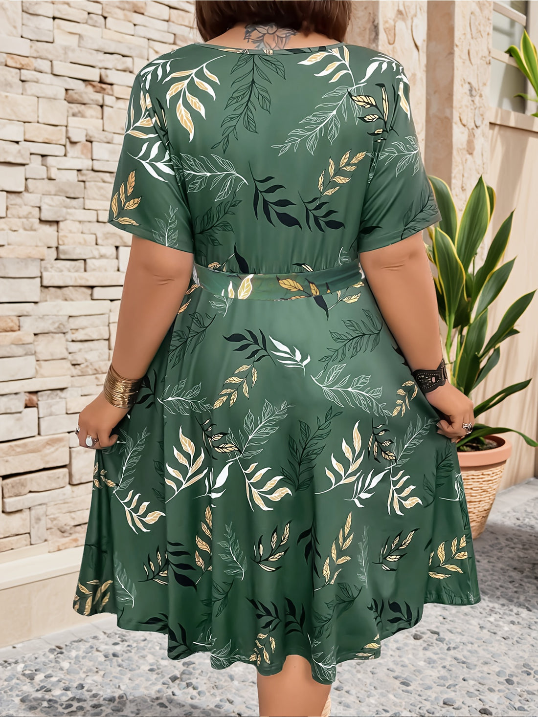 [Plus Size Elegant Dress] Plus Size Elegant Green Leaf Print Midi Dress | Short Sleeve, V-Neck, Waistband, Stretchy Fabric | Casual to Semi-Formal Wear for Spring and Summer